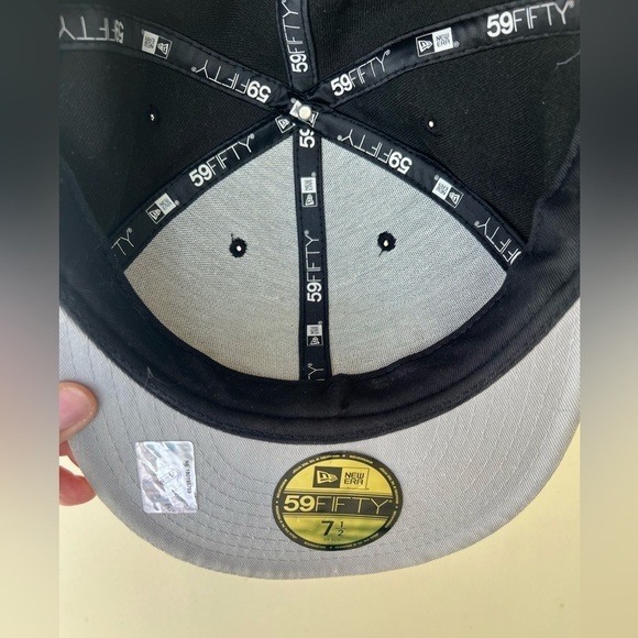 Montreal Canadiens NHL New Era 59Fifty sz 7.5 black silver mirror flat bill - Picture 8 of 9